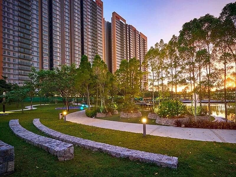 Emerald Hills North Tower (C & D)