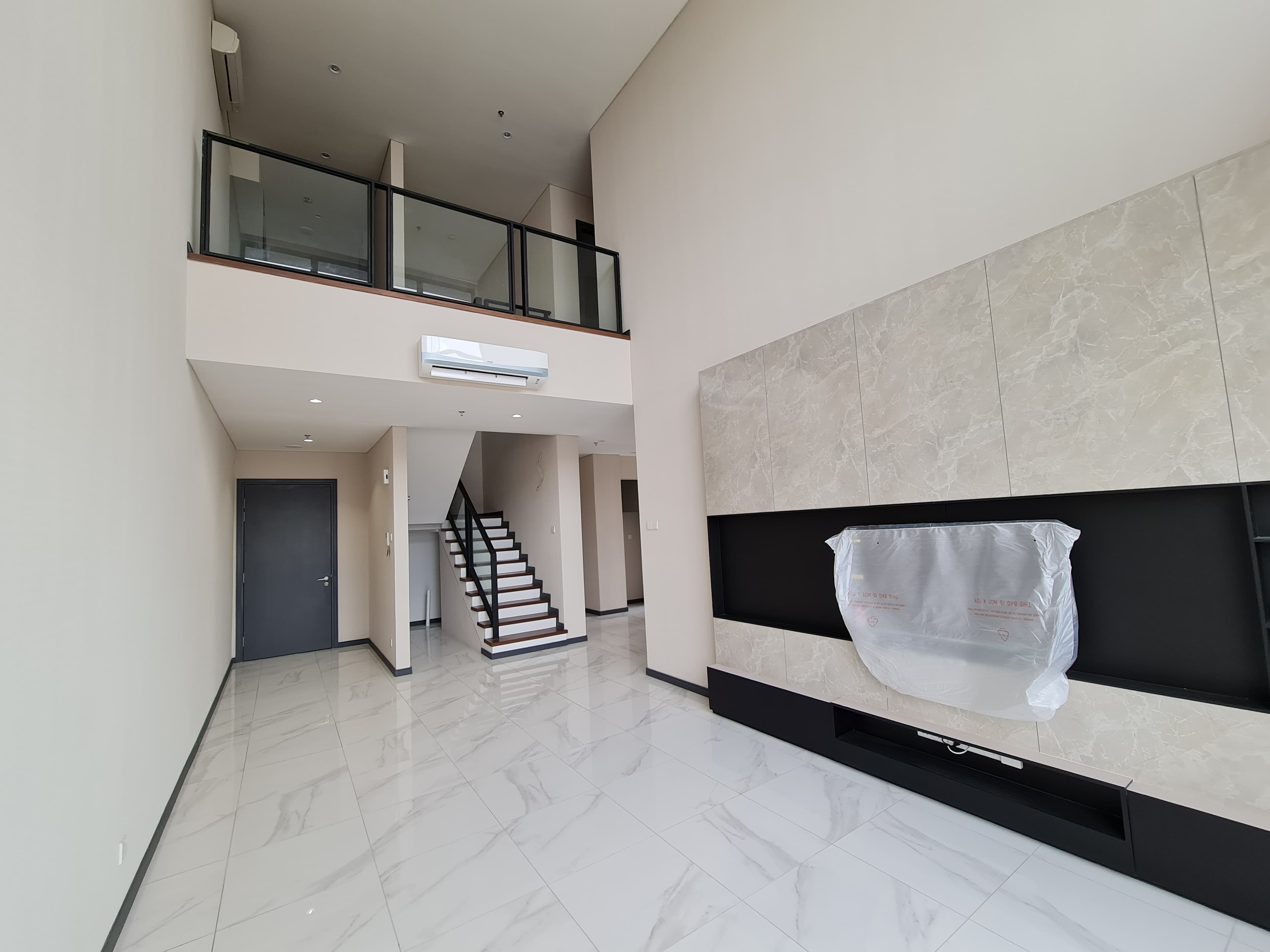 8 Kia Peng — view 4